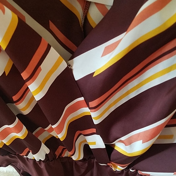 Brown striped bodysuit - Picture 5 of 6